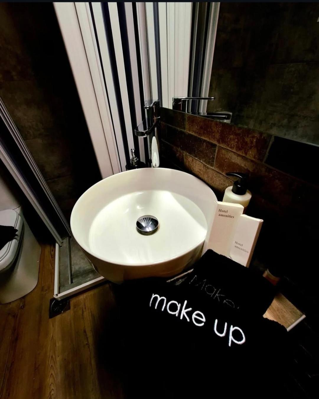 Apartment In -iris Athens